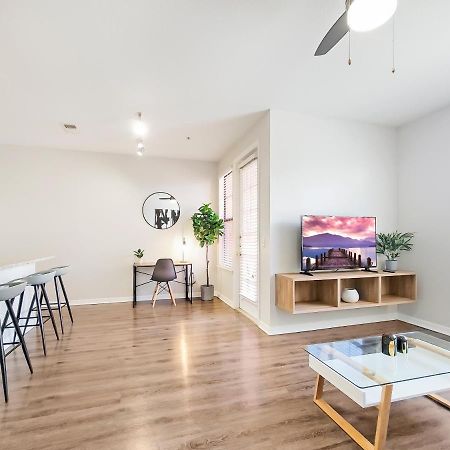 Getaway Apartment Near Beaches And Airport Tampa Exterior photo