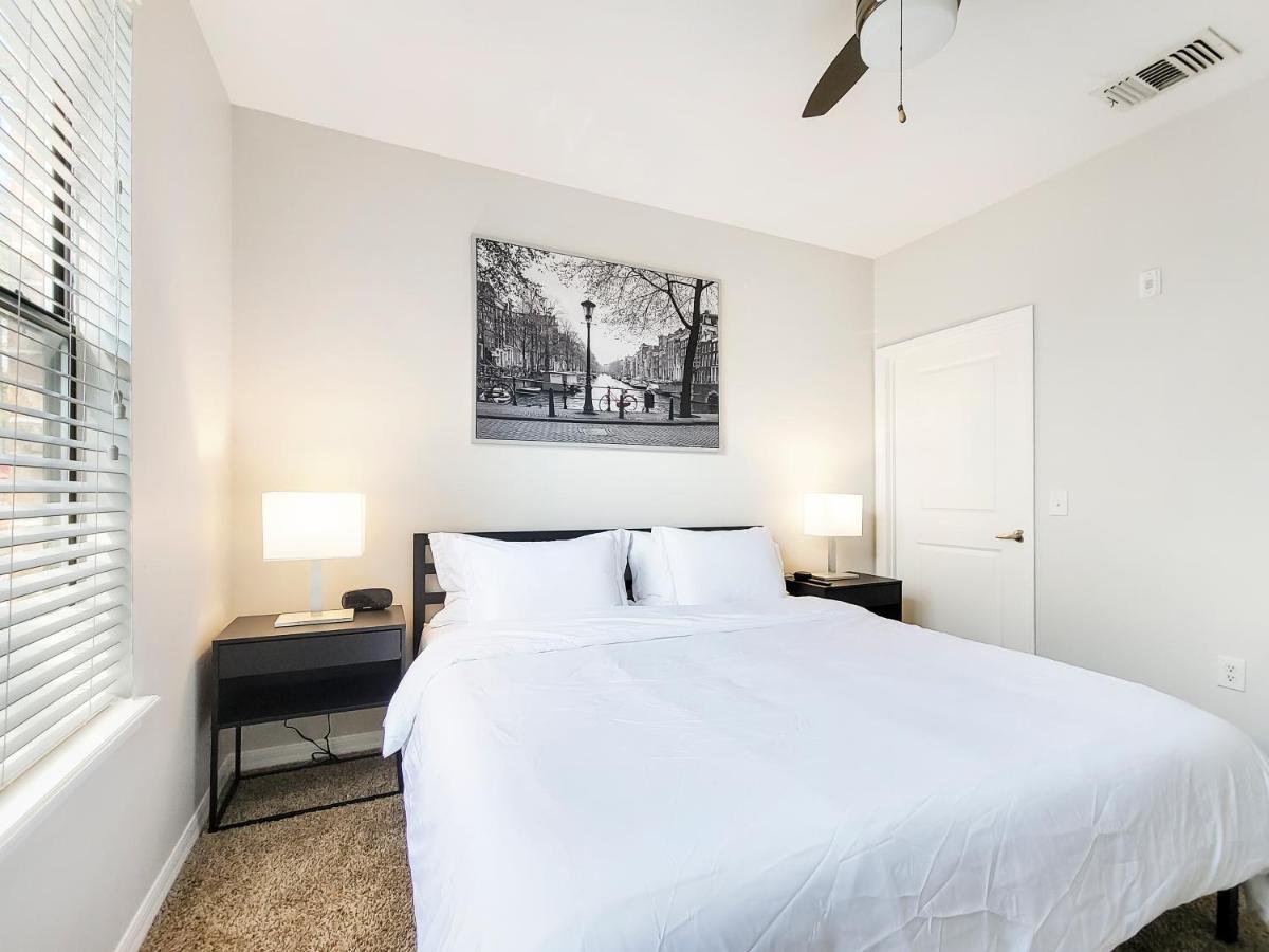 Getaway Apartment Near Beaches And Airport Tampa Exterior photo